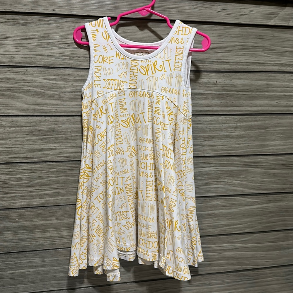 Sew Sassy team spirit tank SZ 8